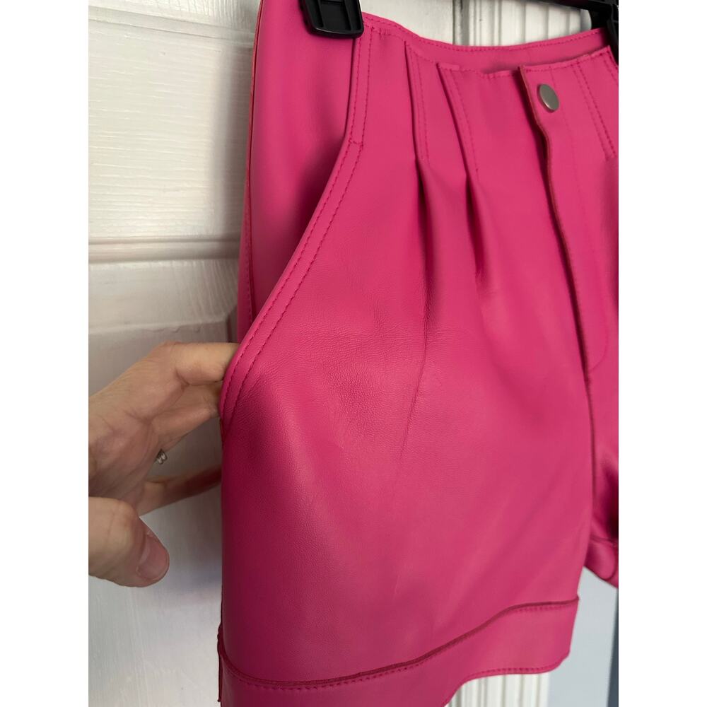 NWT Lisa Maree Sierra Leather Shorts Hot Pink Buttery Soft (Style Worn on TV) - Picture 7 of 11